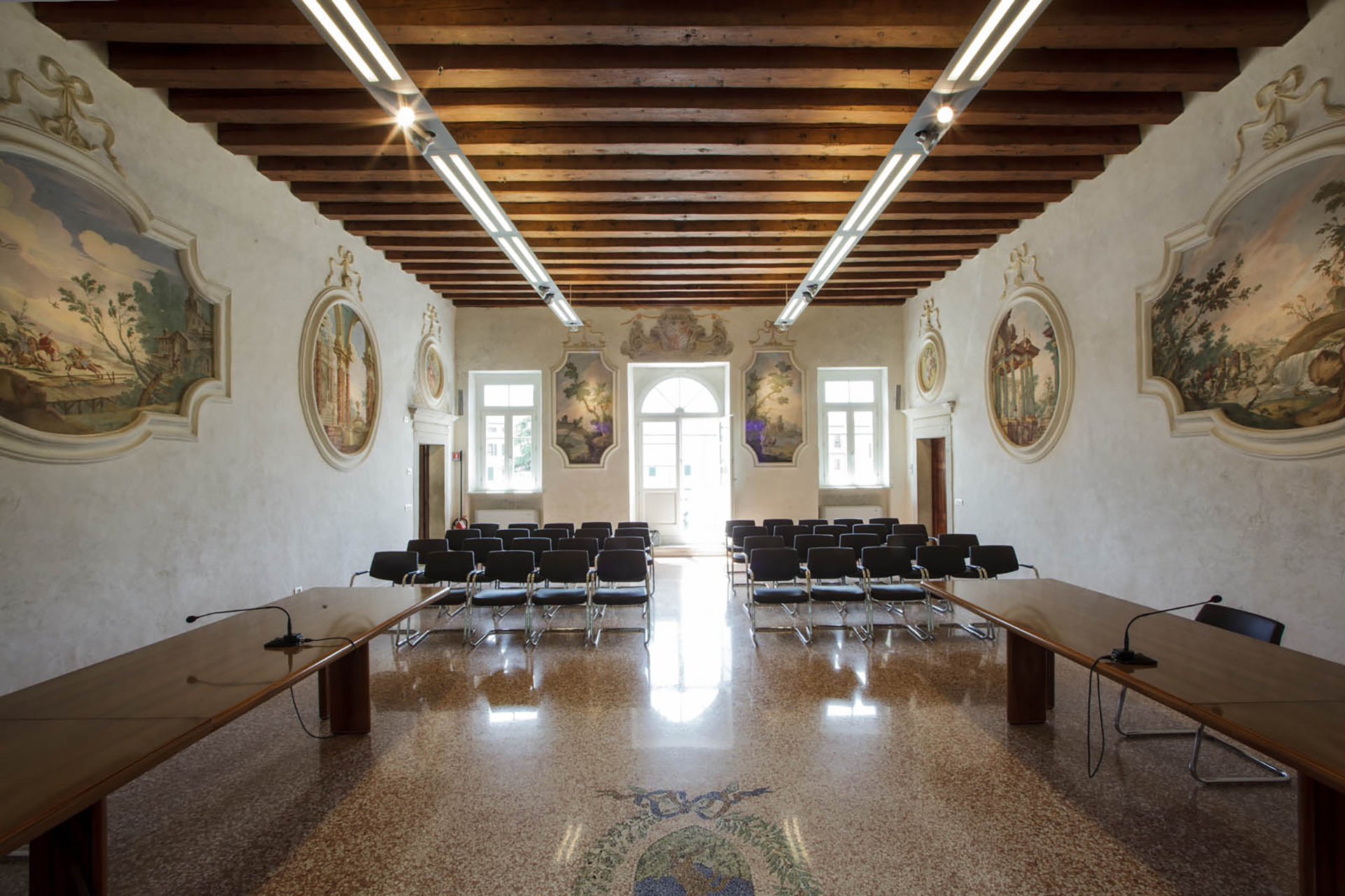 affreschi Villa Carlotti